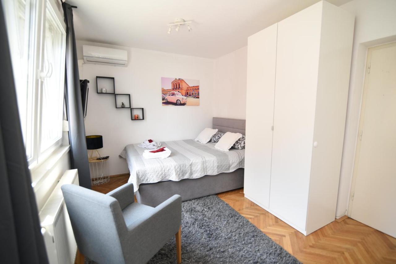 Gretanola Studio In Zagreb, Parking, Self Check-In Esterno foto
